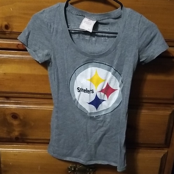 PINK Victoria's Secret Tops - Pink Steelers sequin short sleeve top